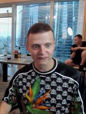 Urban Tropic Statement Tee Like From Mellstroy